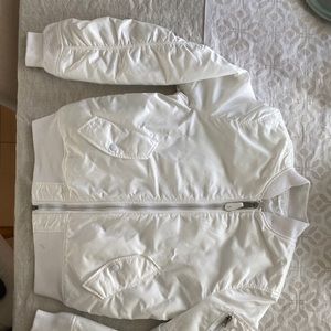 Alpha Industries Men’s Medium White Bomber Jacket